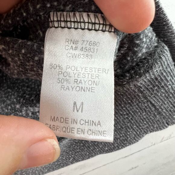 Chaser Happy Weekend Long Sleeve Top Size M - Picture 11 of 11